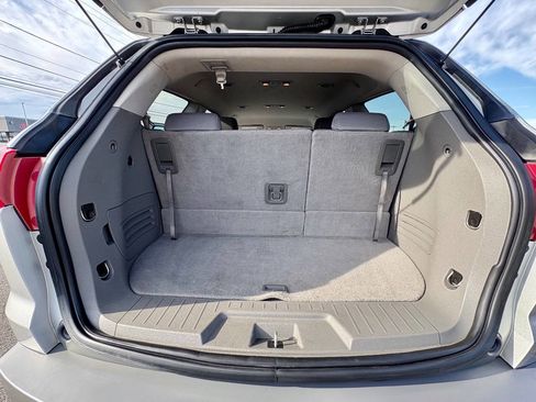 Used 2011 Chevrolet Traverse LS image 24