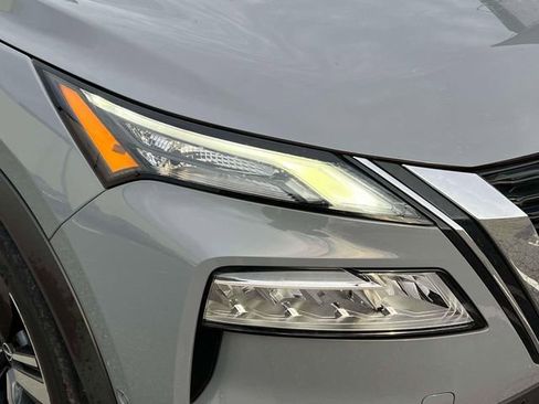 Used 2023 Nissan Rogue SL w/ SL Premium Package image 8