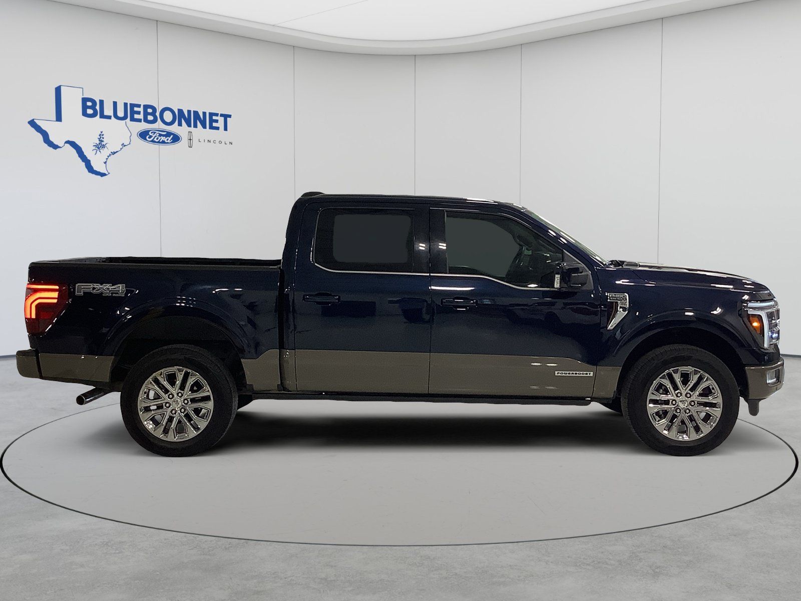Certified 2025 Ford F150 King Ranch w/ FX4 Off-Road Package AWD/4WD image 4