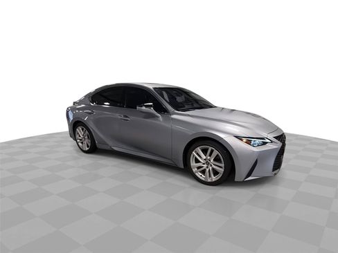 Used 2023 Lexus IS 300 w/ Comfort Package RWD image 2