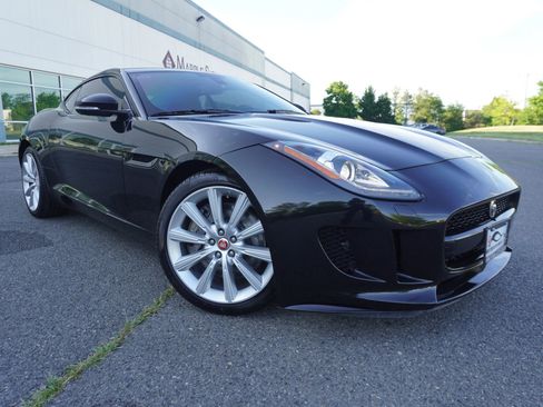Used 2016 Jaguar F-TYPE Coupe RWD image 1