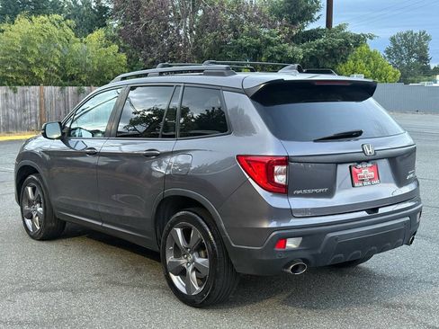 Used 2020 Honda Passport Touring image 4