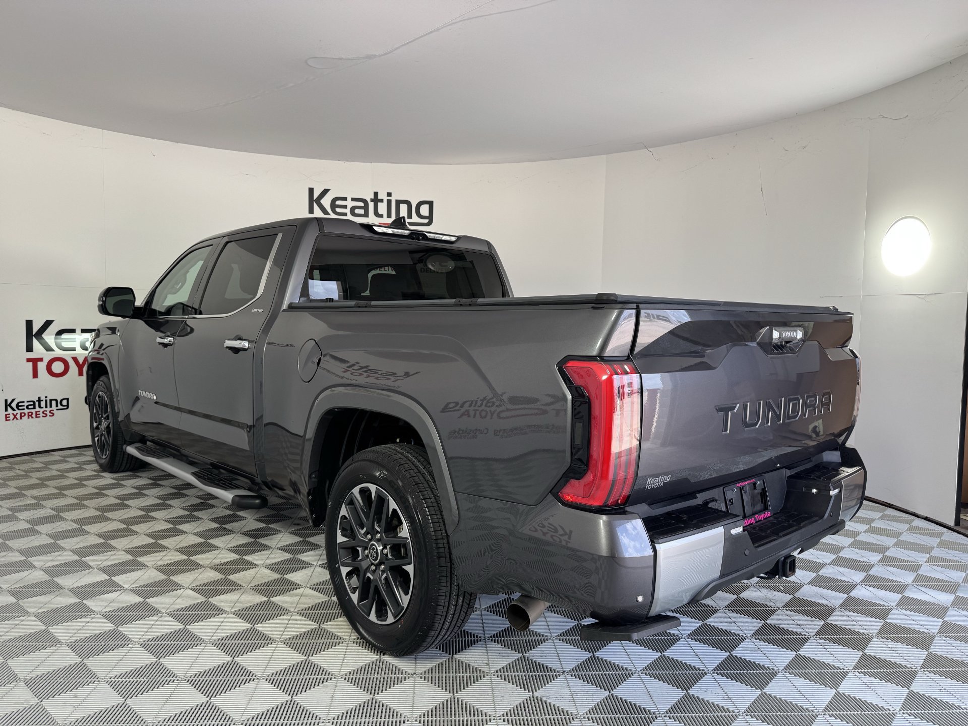 Used 2023 Toyota Tundra Limited RWD image 7
