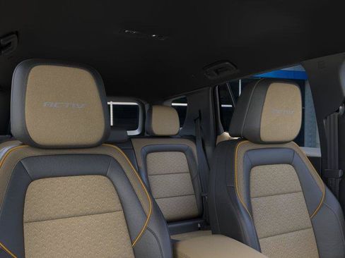 New 2027 Chevrolet Equinox ACTIV w/ Convenience Package III FWD image 24
