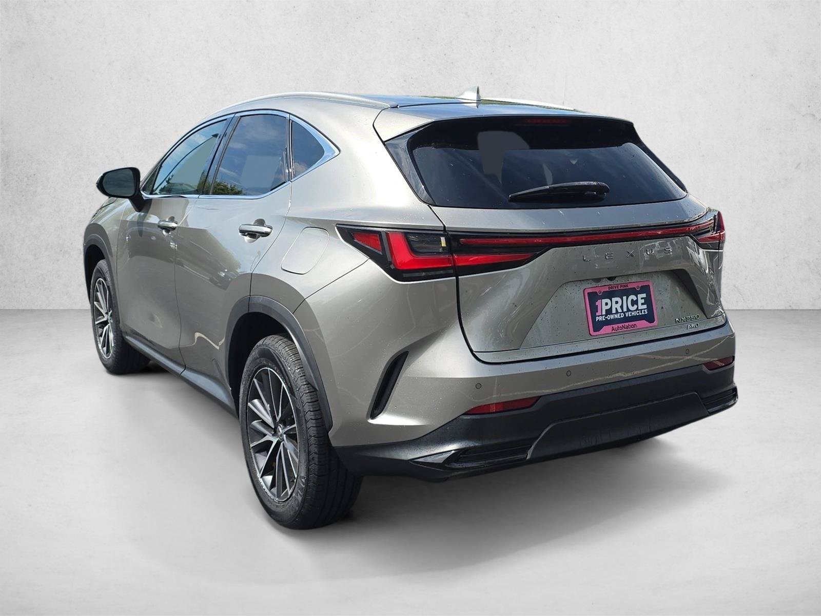 Used 2022 Lexus NX 350 AWD image 7