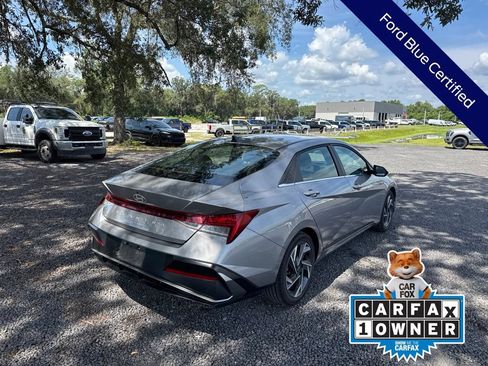 Used 2025 Hyundai Elantra SEL FWD image 7
