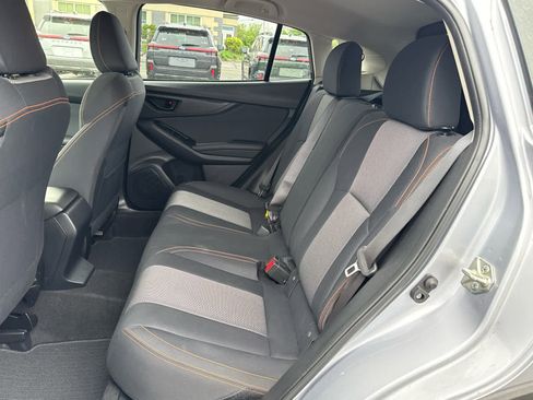 Certified 2022 Subaru Crosstrek 2.0i Premium w/ Moonroof Package AWD/4WD image 7