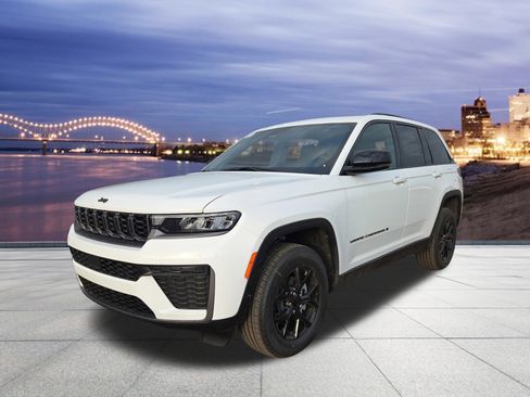 New 2026 Jeep Grand Cherokee Altitude AWD/4WD image 1
