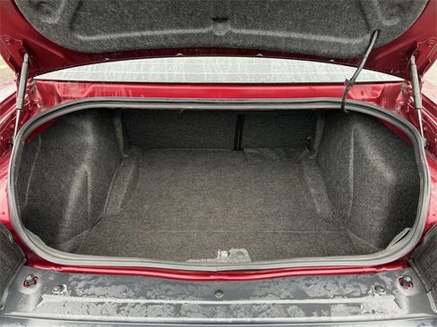 Used 2019 Dodge Challenger R/T w/ Driver Convenience Group image 22