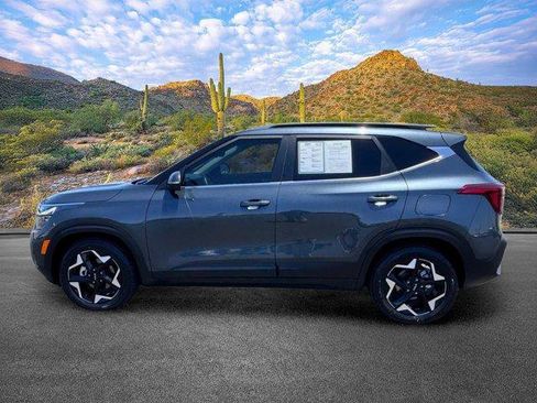 Used 2024 Kia Seltos EX FWD image 7
