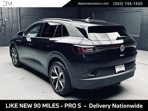 Used 2024 Volkswagen ID.4 Pro S AWD/4WD image 4