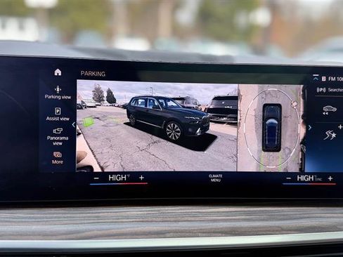 Used 2023 BMW X7 xDrive40i w/ Premium Package image 74