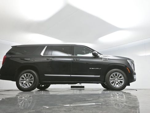 Used 2025 GMC Yukon XL Denali image 65