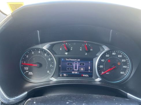 Used 2019 Chevrolet Equinox LT FWD image 12