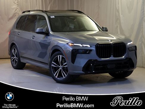 Used 2027 BMW X7 xDrive40i AWD/4WD image 1