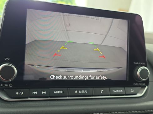 Certified 2023 Nissan Rogue SV FWD image 21