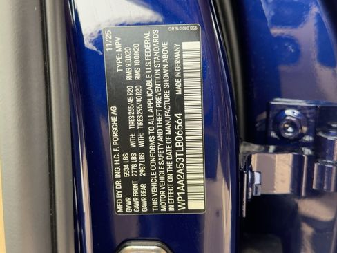 Used 2026 Porsche Macan image 20