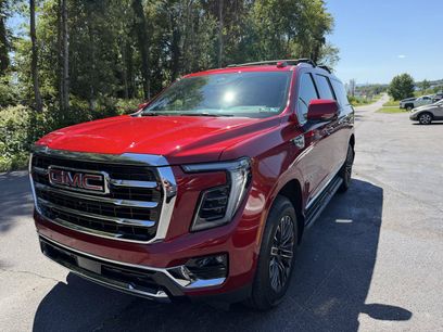 Used 2025 GMC Yukon XL Elevation w/ LPO, Elevation Black Package