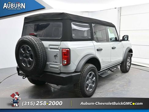Used 2024 Ford Bronco Big Bend image 13