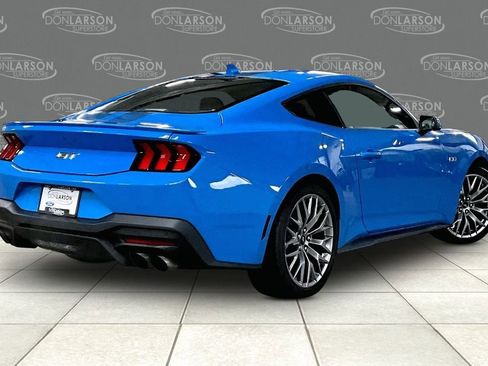 Used 2025 Ford Mustang GT Premium image 7