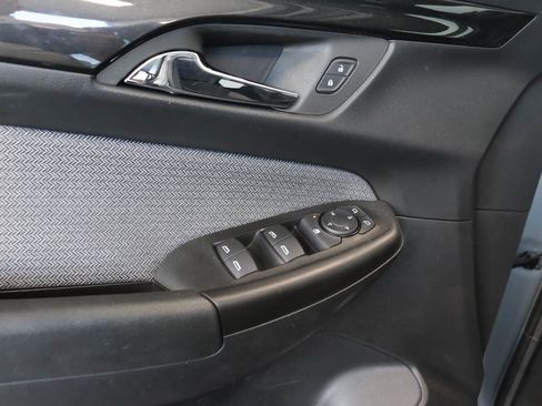Used 2025 Chevrolet TrailBlazer LT FWD image 14
