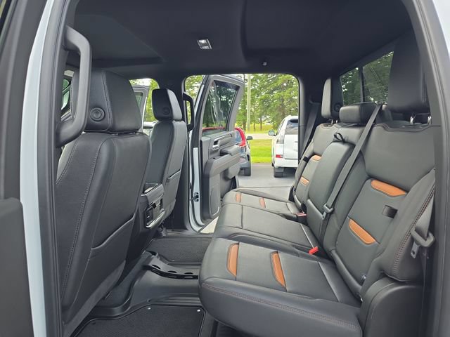 Used 2024 GMC Sierra 2500 AT4 w/ AT4 Premium Plus Package AWD/4WD image 15