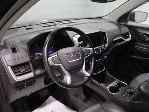 Used 2024 GMC Terrain SLT AWD/4WD image 15