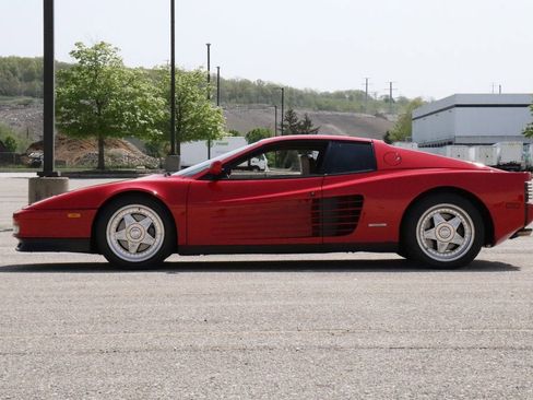 Used 1987 Ferrari Testarossa image 3