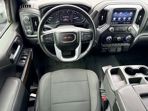 Used 2023 GMC Sierra 2500 SLE w/ SLE Value Package; AWD/4WD image 16