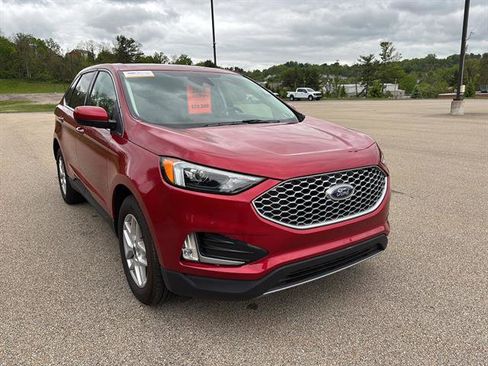 Certified 2024 Ford Edge SEL w/ Convenience Package AWD/4WD image 6