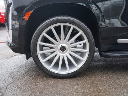 Used 2022 Cadillac Escalade Luxury image 80