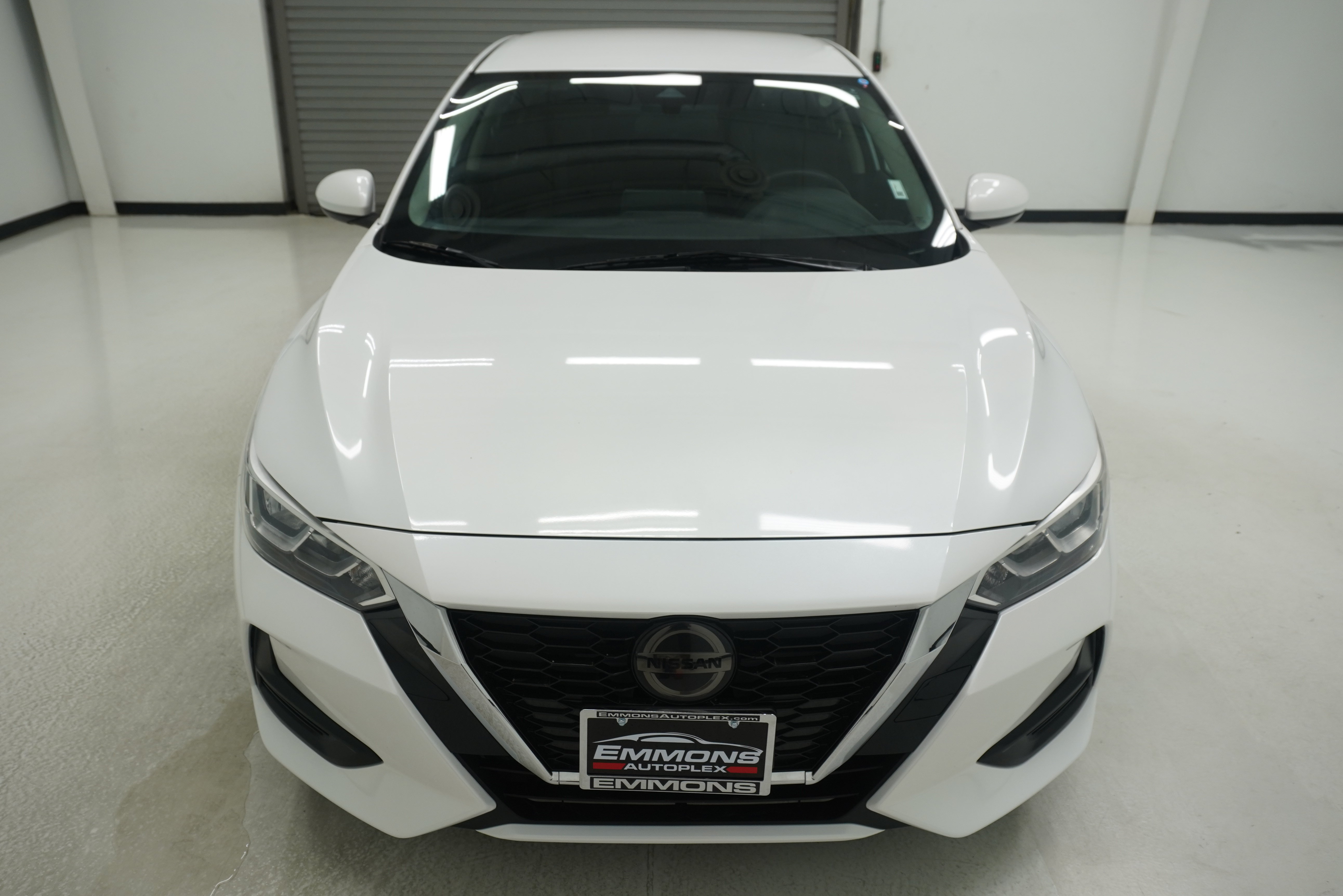 Used 2021 Nissan Sentra SV FWD image 2