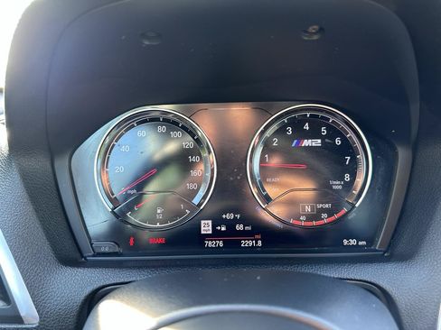 Used 2018 BMW M2 RWD image 26