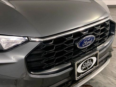 Used 2025 Ford Escape ST-Line AWD/4WD image 30