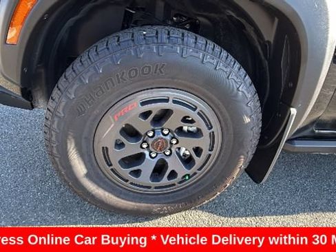 Certified 2026 Nissan Frontier PRO-4X w/ Pro-4x Convenience Package AWD/4WD image 9