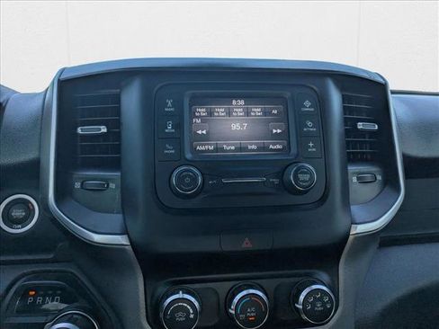 Used 2022 RAM 1500 Lone Star image 10