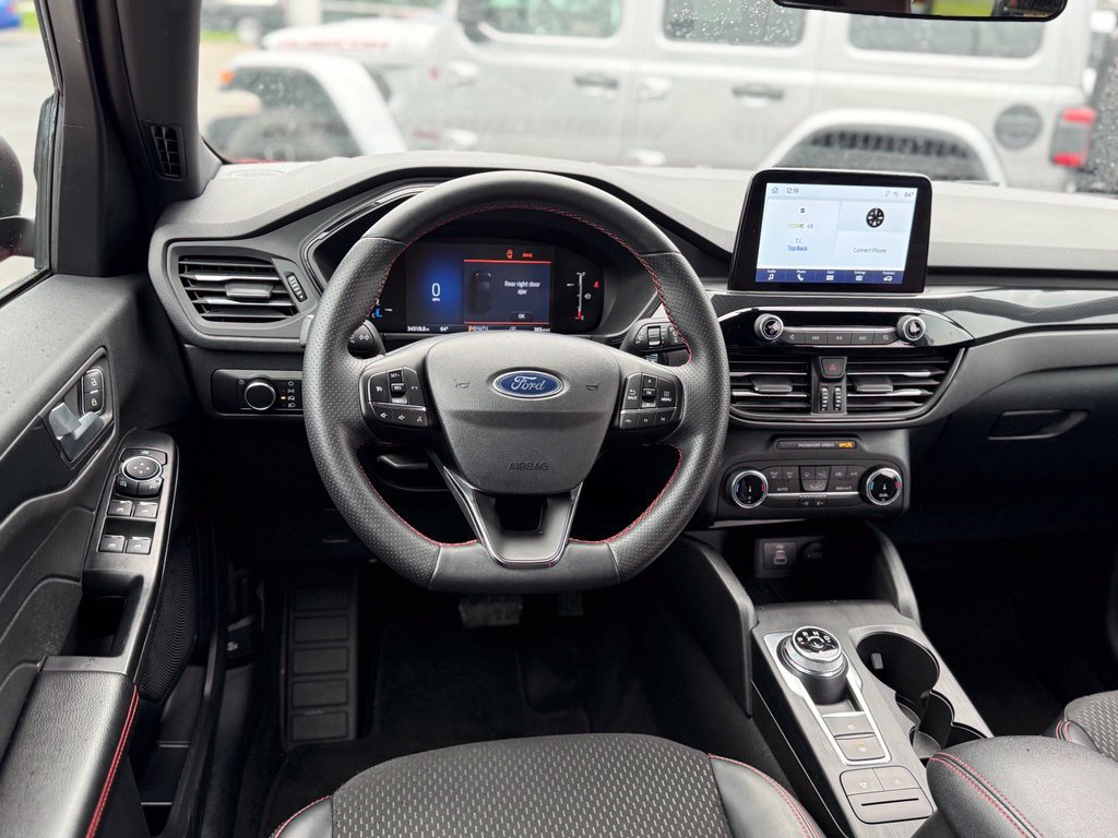 Used 2025 Ford Escape ST-Line AWD/4WD image 5