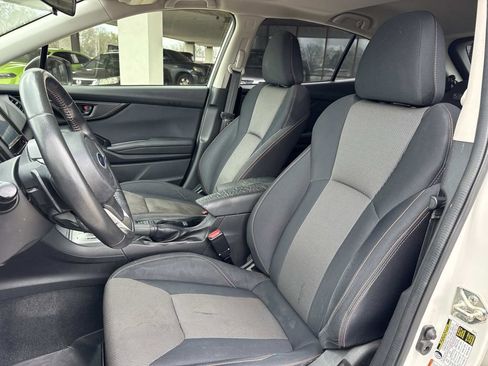 Used 2019 Subaru Crosstrek 2.0i Premium image 32