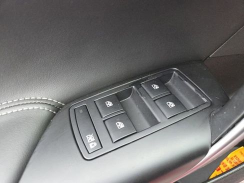 Used 2013 Buick Regal GS image 11