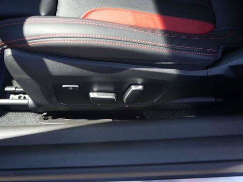 Used 2026 BMW M240i Coupe RWD image 16