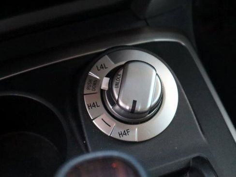 Used 2024 Toyota 4Runner Limited image 24