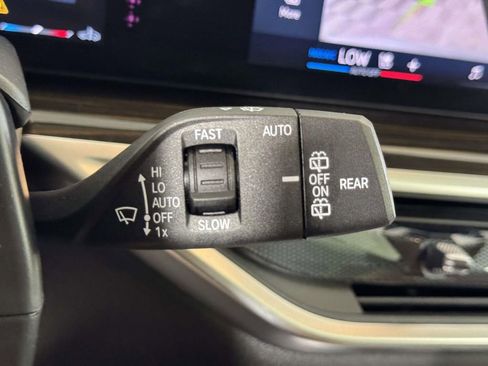 Used 2026 BMW X7 xDrive40i AWD/4WD image 24