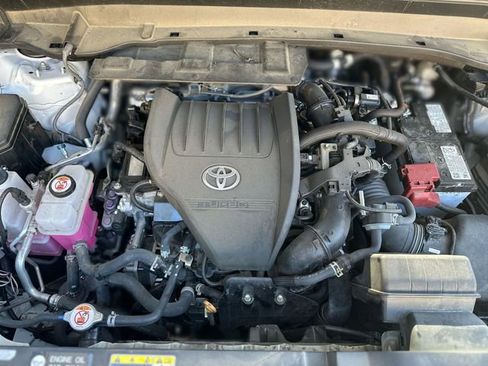 Used 2024 Toyota Grand Highlander AWD image 29