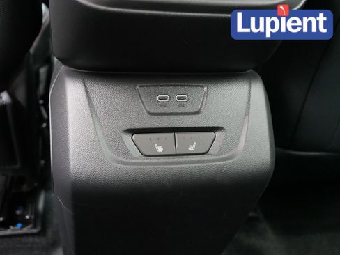 Certified 2024 Chevrolet Blazer EV RS image 18