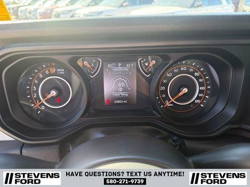 Used 2025 Jeep Gladiator Sport AWD/4WD image 23