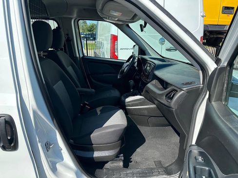 Used 2016 RAM ProMaster City Tradesman SLT w/ Rear Back-up Camera Group image 16