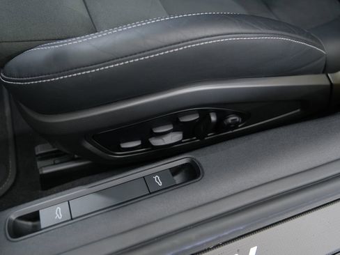 Used 2025 Porsche 911 GT3 RS image 46