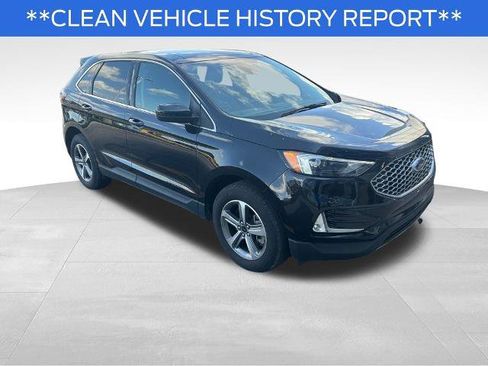 Certified 2024 Ford Edge SEL w/ Convenience Package AWD/4WD image 4