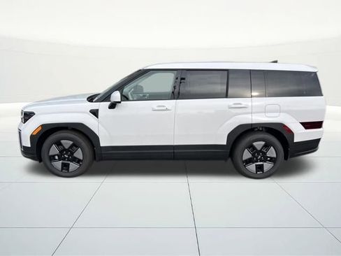 New 2026 Hyundai Santa Fe SE image 3