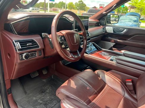 Used 2019 Lincoln Navigator Black Label AWD/4WD image 40